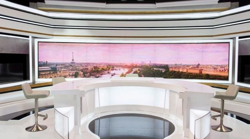 Information, manipulation ou course à l’audience